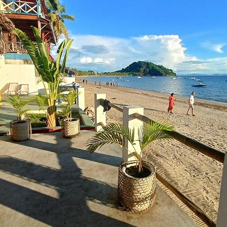 Bed and Breakfast Chez Alex Nosy-Be Exterior foto