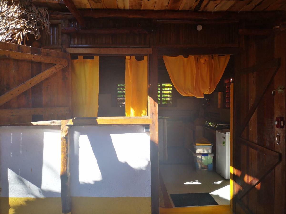 Bed and Breakfast Chez Alex Nosy-Be Exterior foto